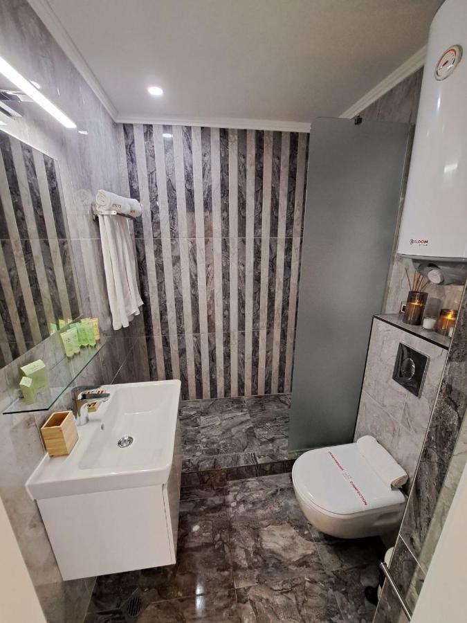 Onyx 2 Private Beach Apartment Sveti Vlas Esterno foto