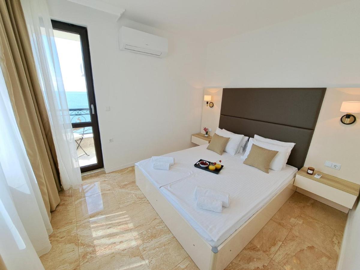 Onyx 2 Private Beach Apartment Sveti Vlas Esterno foto
