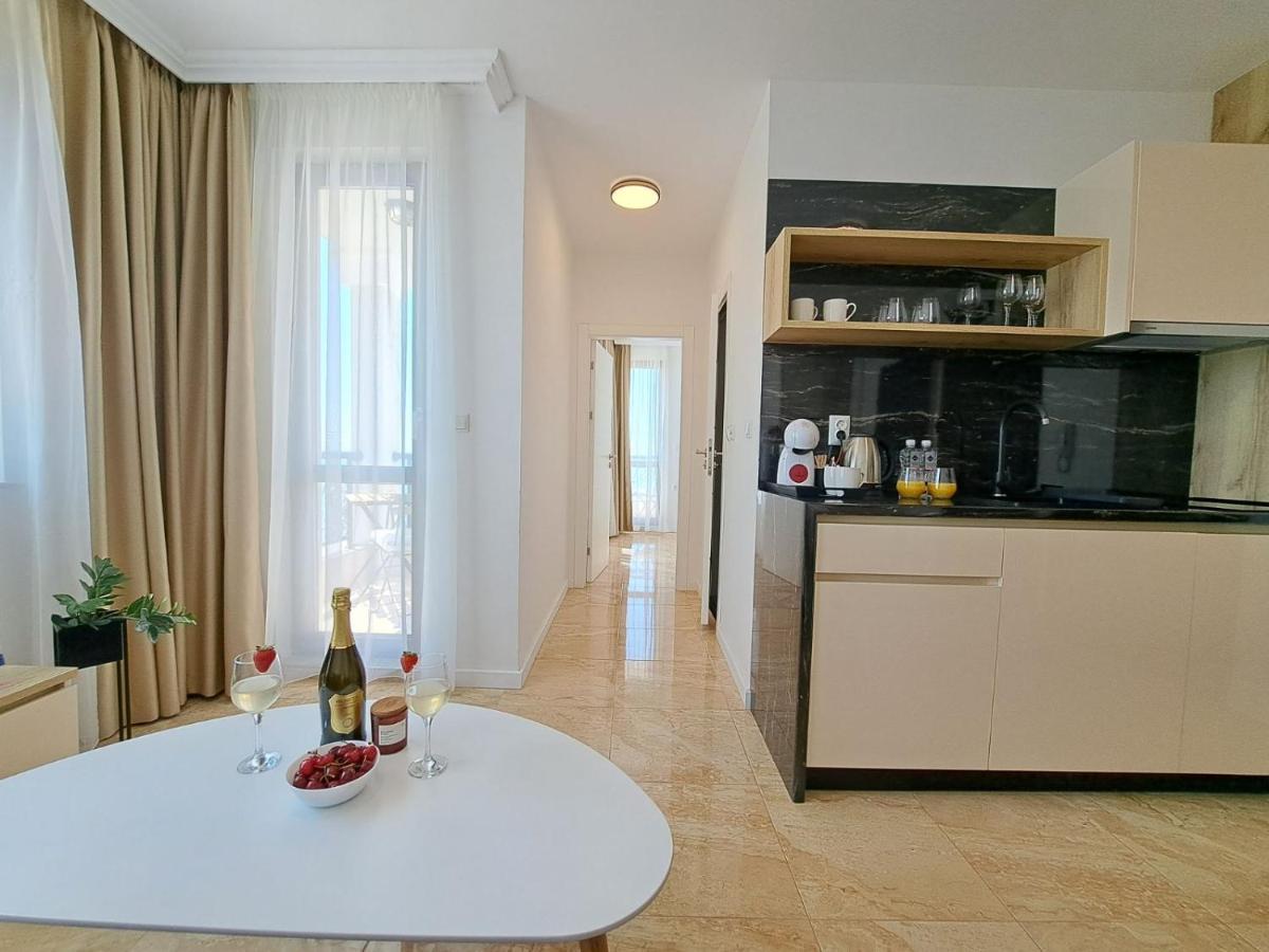 Onyx 2 Private Beach Apartment Sveti Vlas Esterno foto