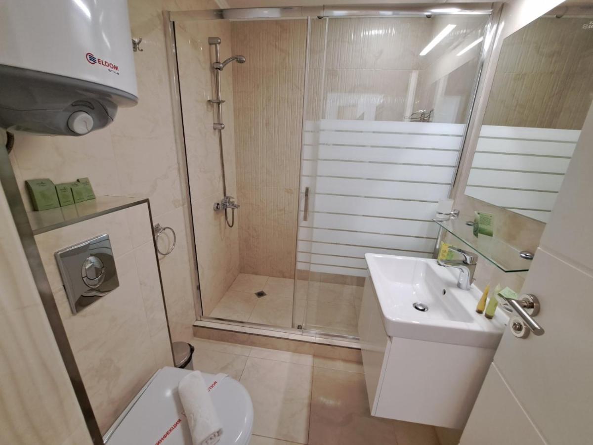 Onyx 2 Private Beach Apartment Sveti Vlas Esterno foto