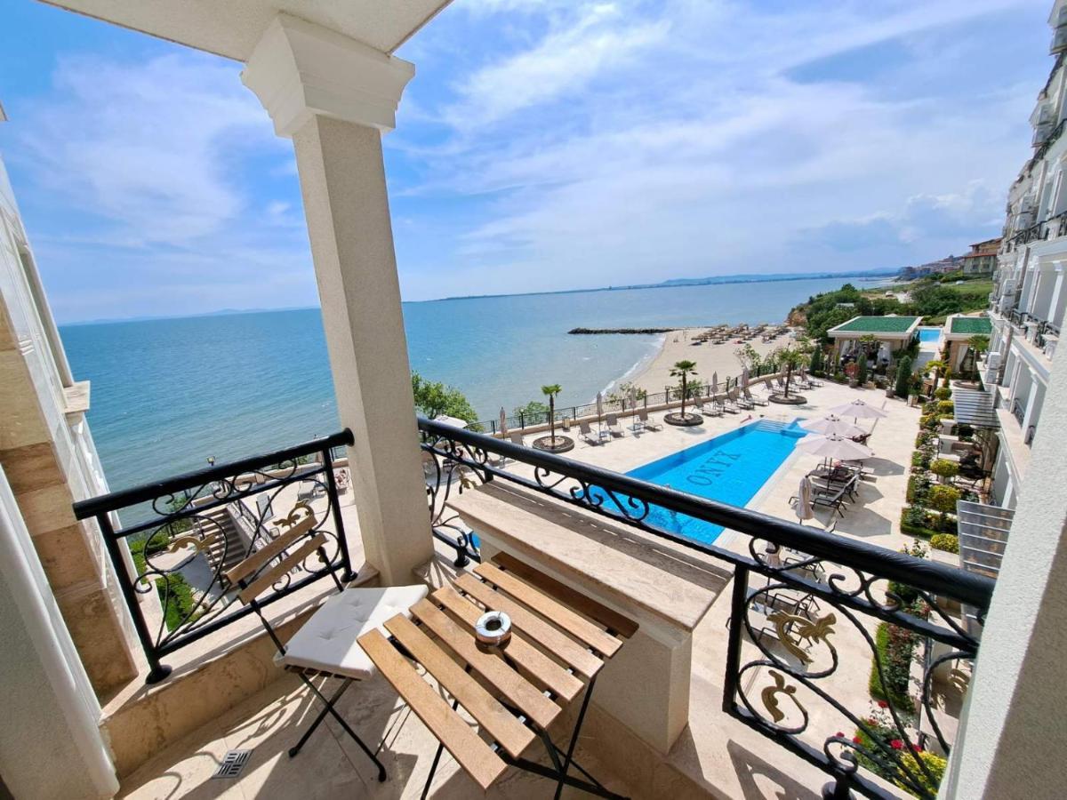 Onyx 2 Private Beach Apartment Sveti Vlas Esterno foto